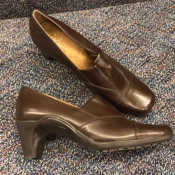 aerosoles a2 heels